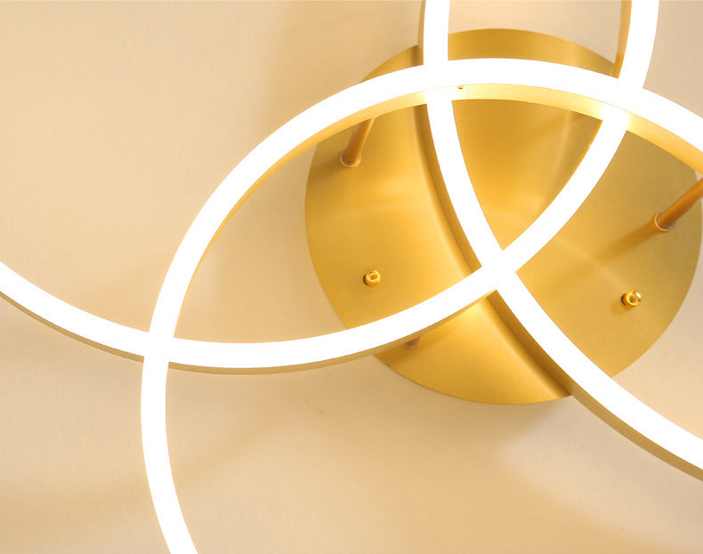 Metal Circle Ceiling Flush Mount Light Modern Style LED Gold Ceiling Light Fixture