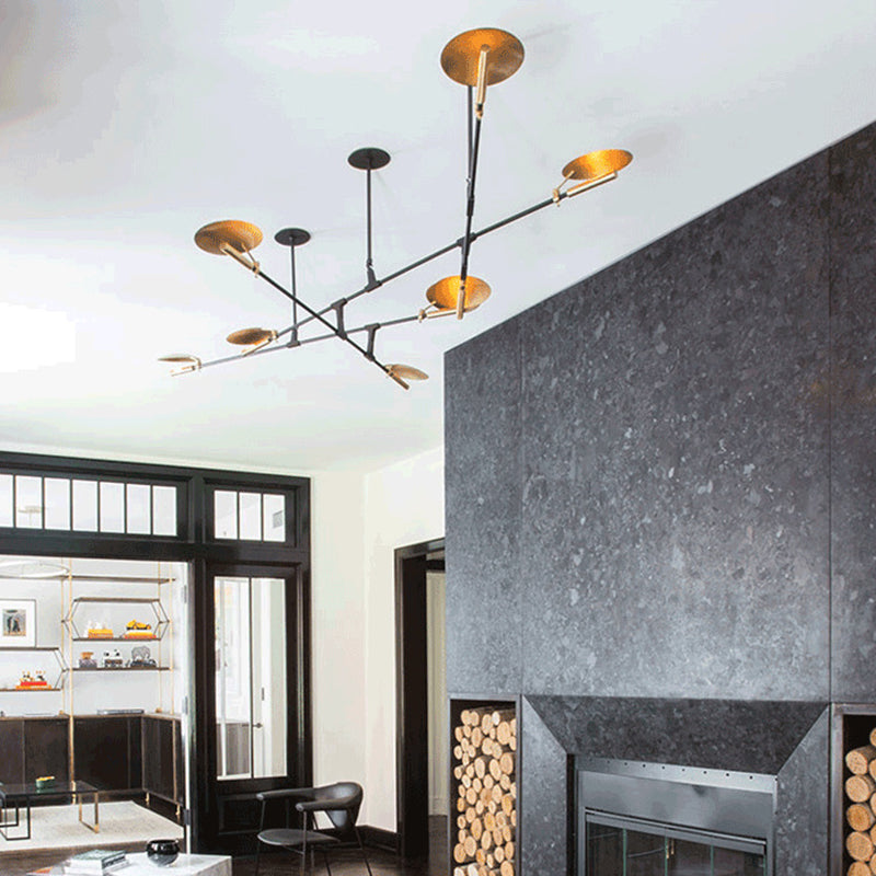 Black and Gold Spoutnik Chandelier Postmodern 8-Light Metal Hanging Light avec une teinte ronde