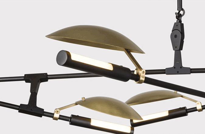 Black and Gold Spoutnik Chandelier Postmodern 8-Light Metal Hanging Light avec une teinte ronde