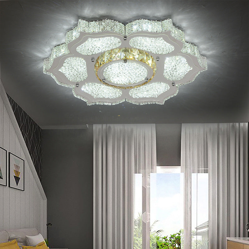 Contemporary Flower Flush Mount Lighting Fixture Crystal LED Parlor Flush Mount Lamp in Chrome