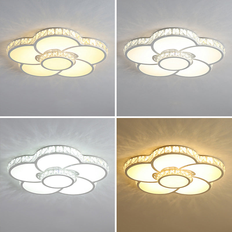 Flower Living Room Flush Mounted Ceiling Light Crystal Modern Flushmount Ceiling Fixture in Chrome