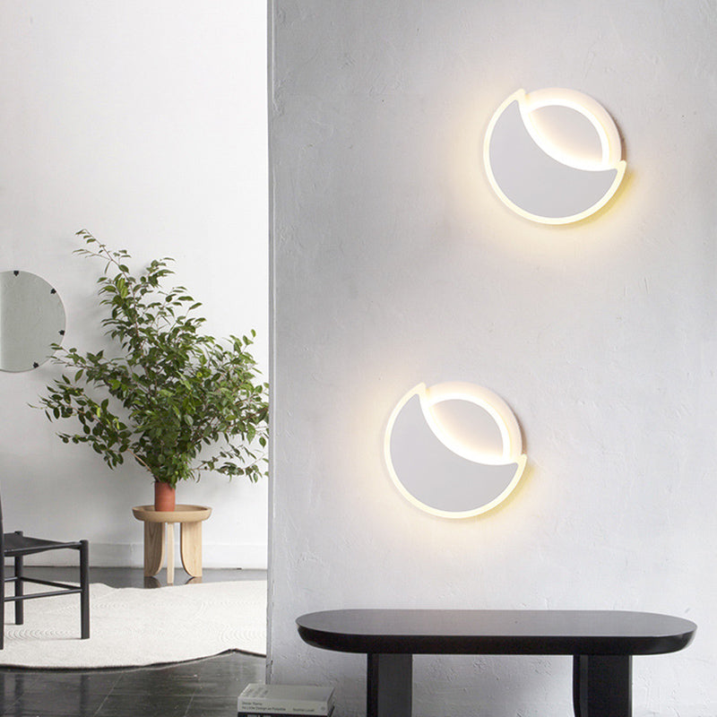 Contemporary Simple Wall Sconce Creative Moon Shape Wall Lamp for Porch Living Room