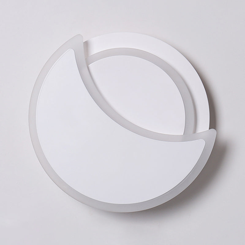 Contemporary Simple Wall Sconce Creative Moon Shape Wall Lamp for Porch Living Room