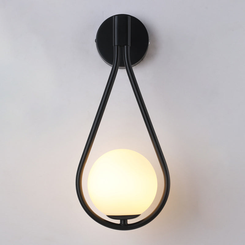 Lámpara de pared de lágrima de lámpara de pared de estilo simple moderno con sombra de vidrio de bola