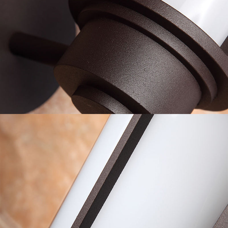 Industrial Style Outdoor Garden Wall Sconce Fixed Arm Waterproof Single Light Wall Lamp