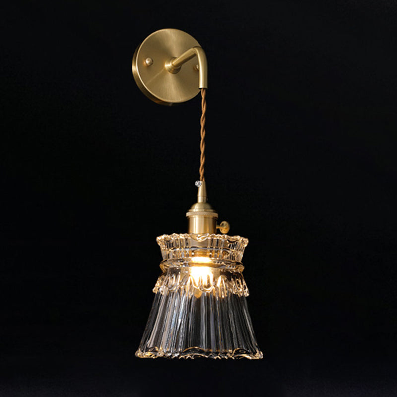 Copper de mur en forme de sablier clair