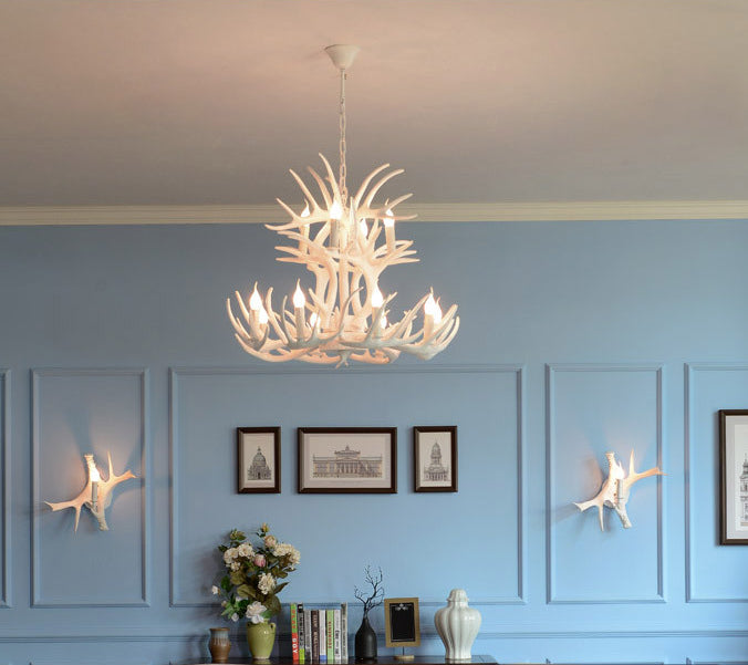 Bulbe Bare Antler Chandelier Country Style Suspension en résine blanche Lumière pour le salon