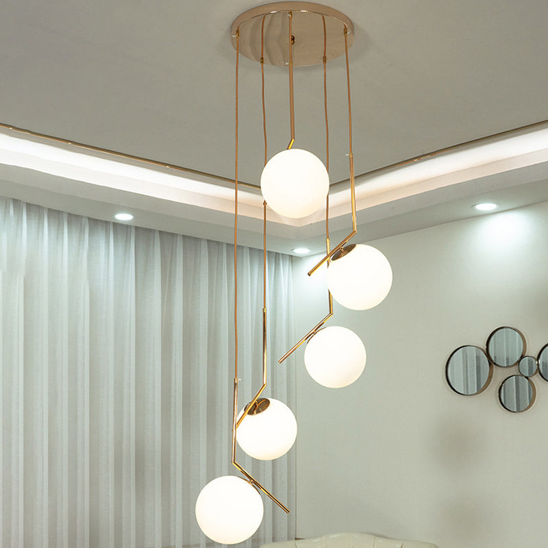 Sphères pendantes des luminaires suspendus nordics simples de plafond en verre blanc pour restaurant