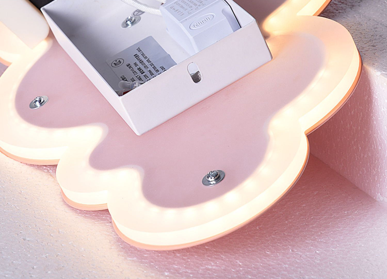 Éclairage d'écran en forme de nuage Creative Minimalist Style Plastic 1 Lumière Approche