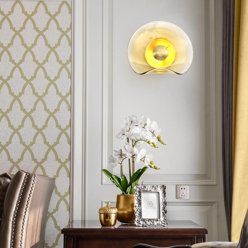 Runde goldene Glaswandleuchte Kolonial 1 Kopf Flush Bergwand Wandleuchte für Wohnzimmer