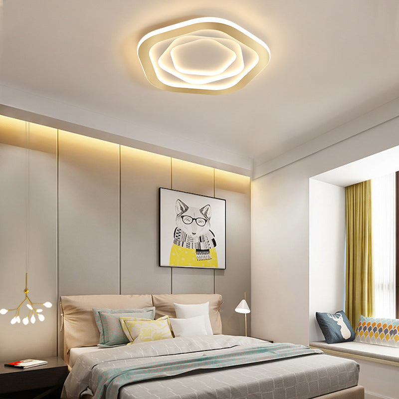 Acrylic Flower Flush Mount Ceiling Fixture Modern Style LED Close to Ceiling Lighting Fixture