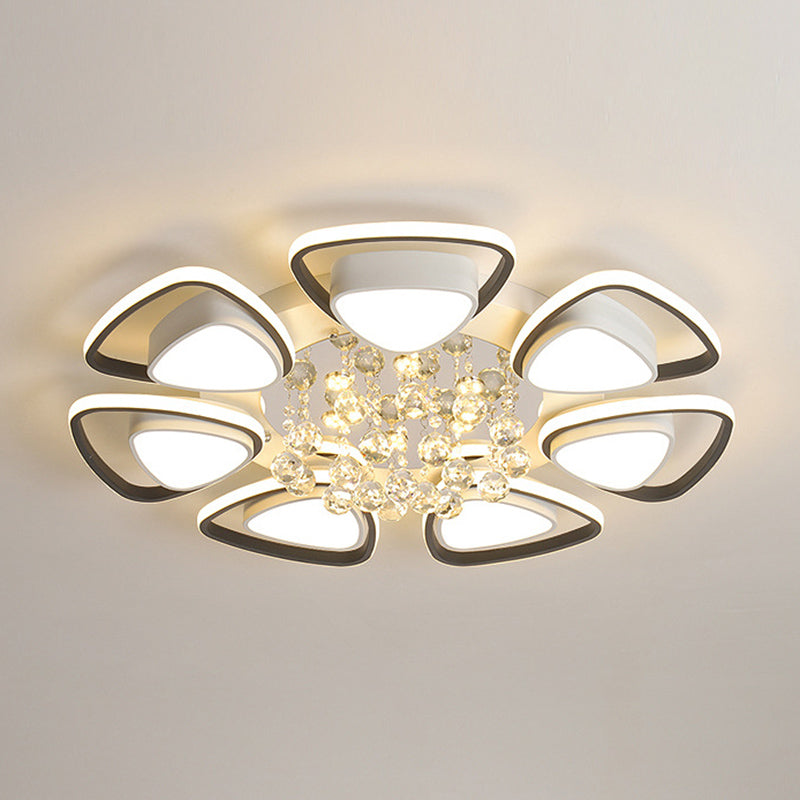 Zwart-witte driehoekige inbouw moderne acryl LED-plafondlamp met kristallen druppels