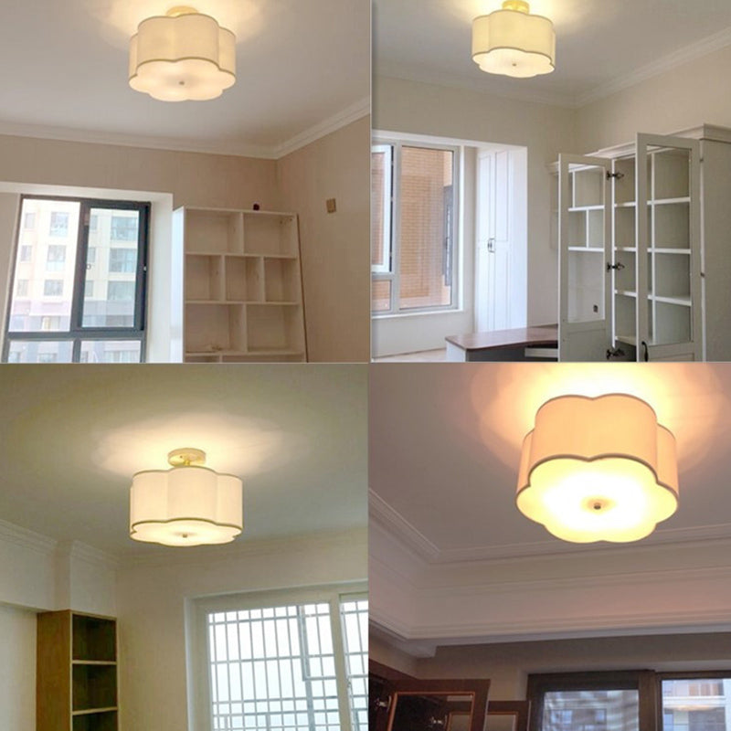 Lámpara de techo semiempotrada de tela rústica con montaje semiempotrado de flores