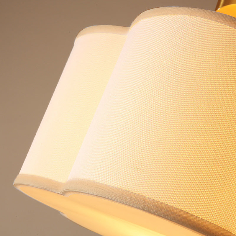 Lámpara de techo semiempotrada de tela rústica con montaje semiempotrado de flores