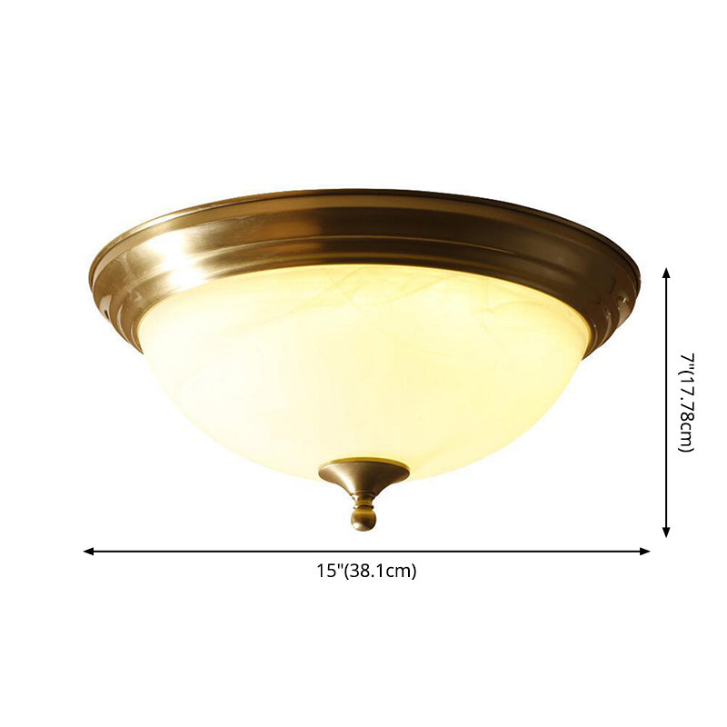 Inbouwplafondlamp Traditioneel koepelvormig wit glas inbouwarmatuur in messing voor slaapkamer