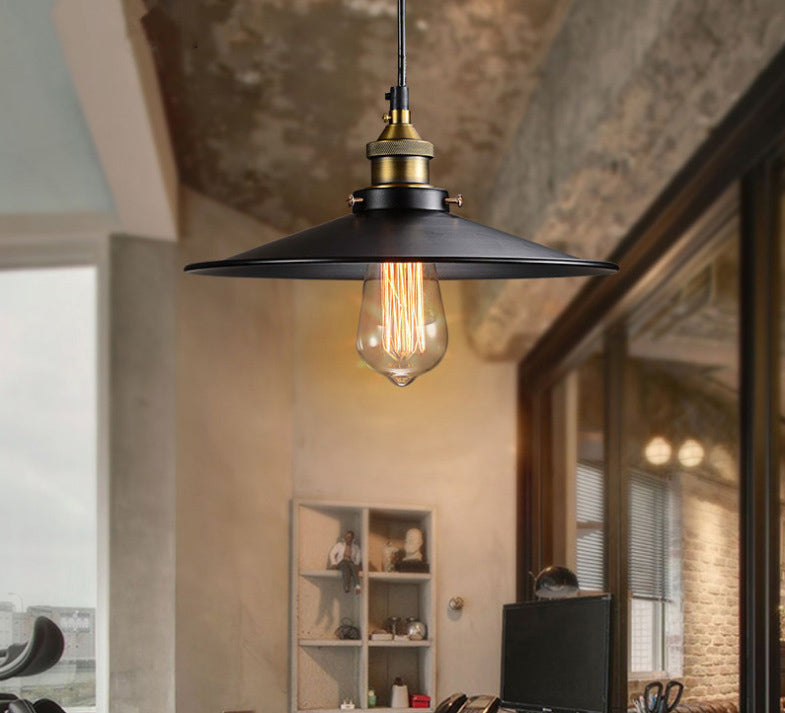 Black 1 Light Pendant Light Industrial Retro Tapered Shade Metal Hanging Lamp for Dining Room