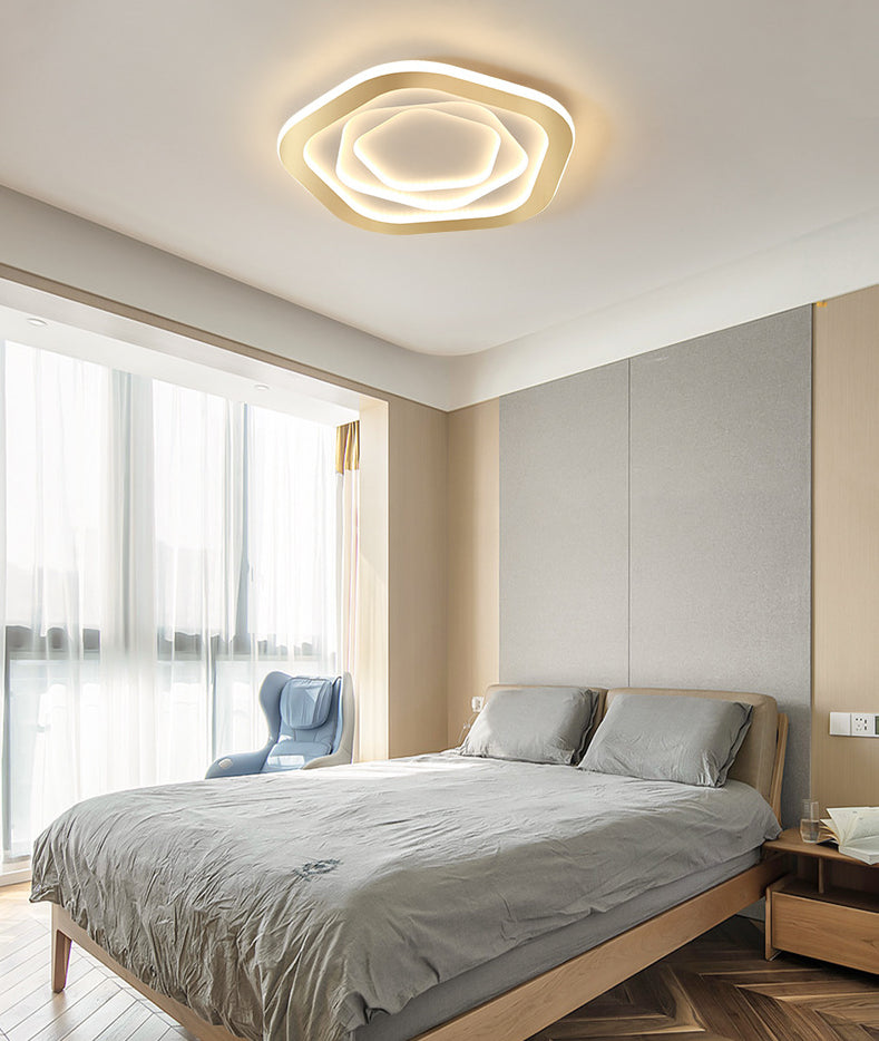 Acrylic Flower Flush Mount Ceiling Fixture Modern Style LED Close to Ceiling Lighting Fixture