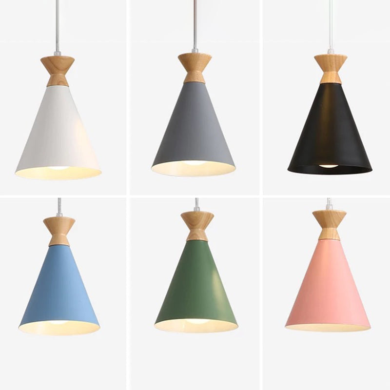 Minimalismo Nordico Macca a sospensione Luce sospesa con tonalità conica in metallo singolo lampadina in legno mini da letto