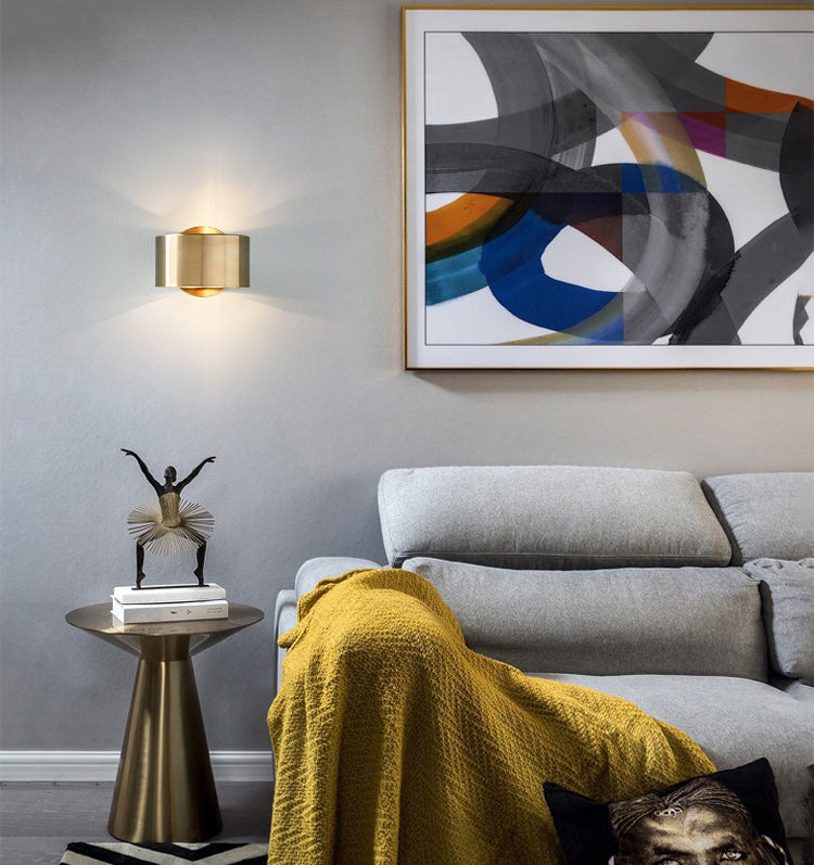 Cylinder Shade Mini Sconce Light Post-Modern 1 Light Metal Wall Light in Brass