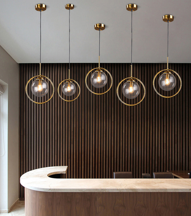 Luminaire pendentif en verre globe