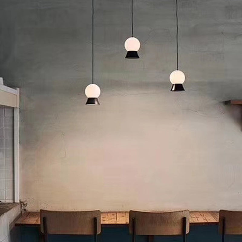 Mini Ball LED Coste Simplicidad White Glass 1 Bulbo Cena colgando Luz en negro