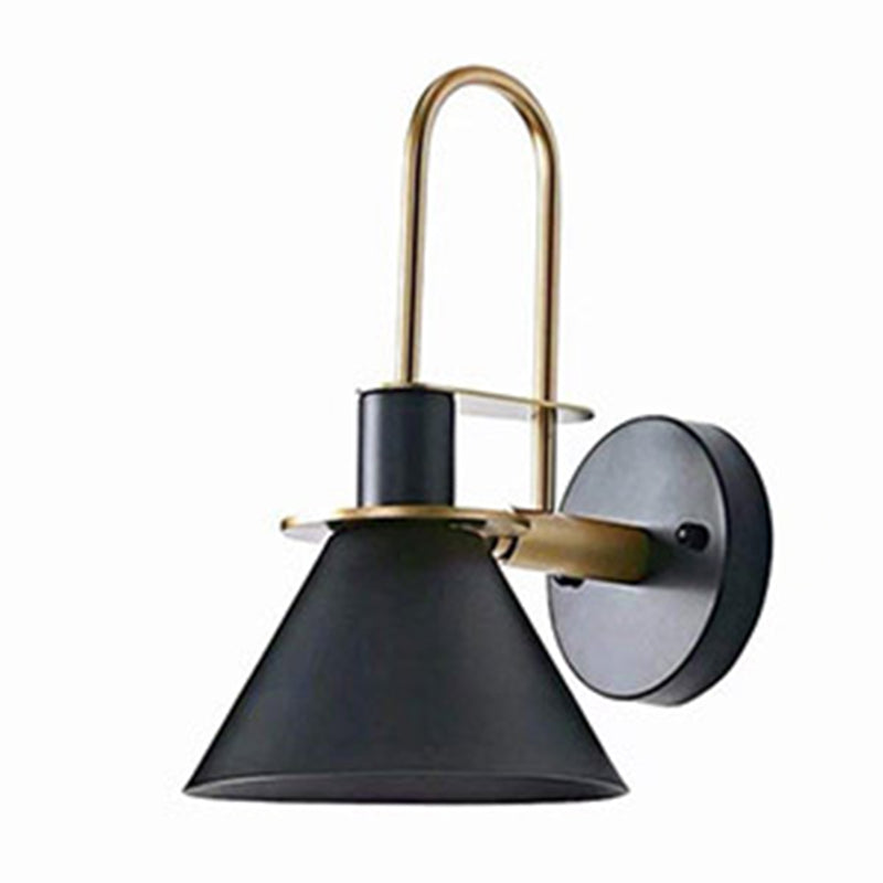 Nordic Simplicity Lights Wall Lights Metallic Gnonce Lights pour le chevet