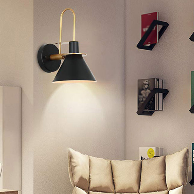 Nordic Simplicity Lights Wall Lights Metallic Gnonce Lights pour le chevet