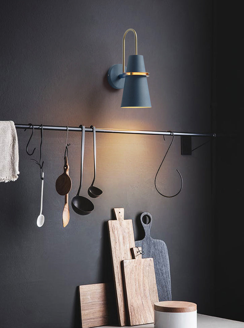 Lámparas de pared cónicas de estilo nórdico accesorios de iluminación de pared metálica para dormitorio