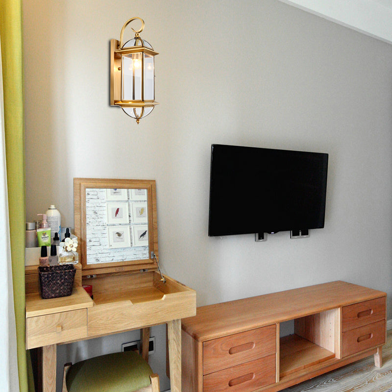 1 Bulb Metal Wall Sconce Traditional Gold Curved Arm Living Room Wall Light Fixture