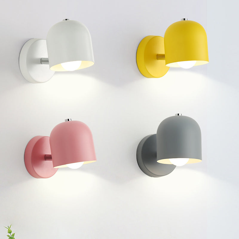Luz de pared de domo de estilo macarrón 1 lámpara de pared de hierro ligera para dormitorio infantil