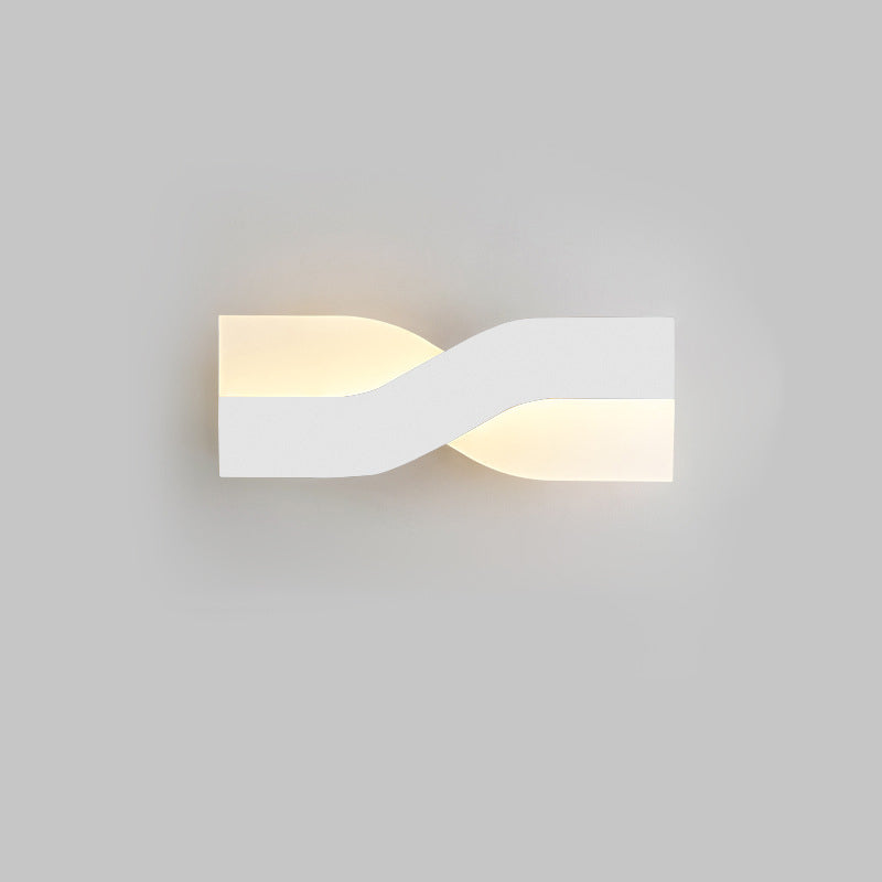 Contemporary Style Wall Light Rotatable LED Acrylic Sconce Light Fixture for Bedside