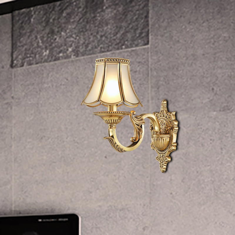 1/2-Head Bell Sconce Light Fixture Traditional Brass Metal Wall Light Sconce for Bedroom