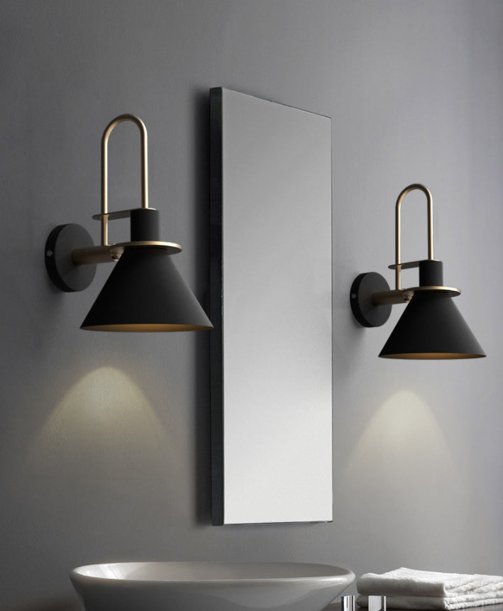 Apparecchiatura del corridoio a cono in metallo in metallo in stile Nordic