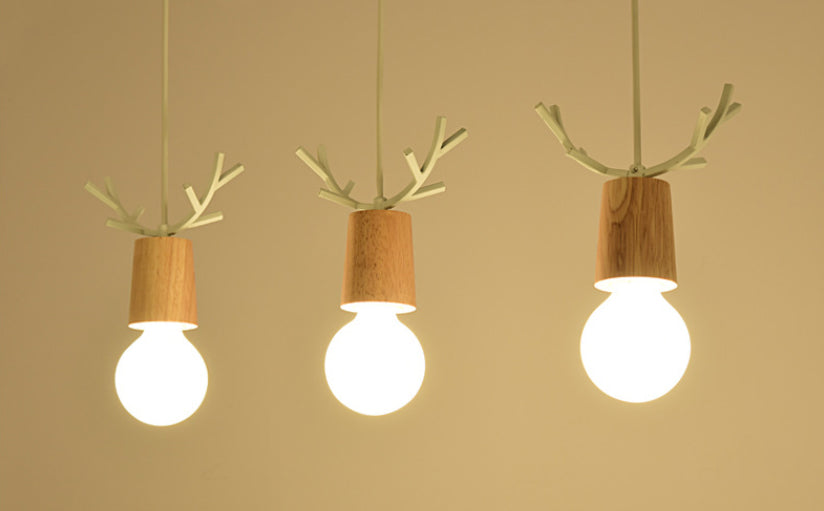 Eetkamer hangend licht licht lampje hangend plafondlicht met geweien houten schaduw