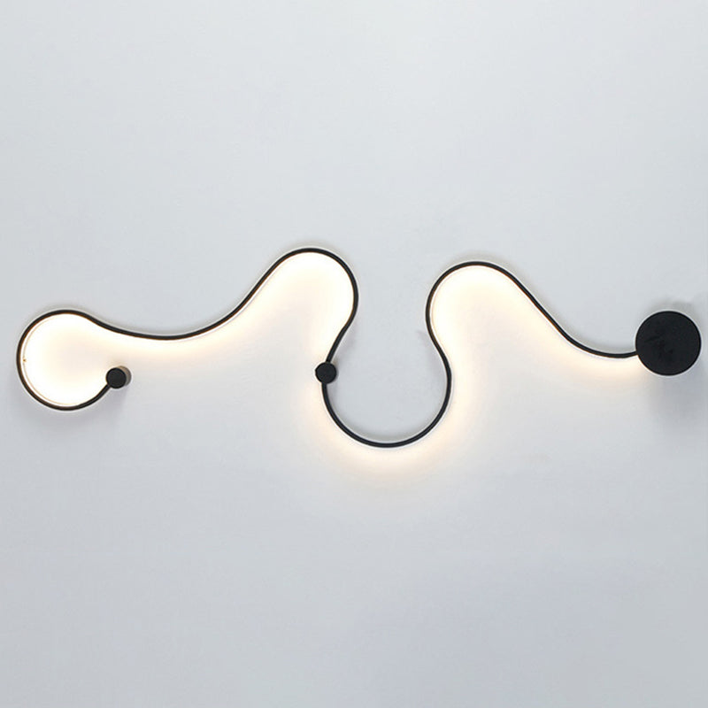 Modern Creative Simple Curved Aluminum LED Black Wall Lights