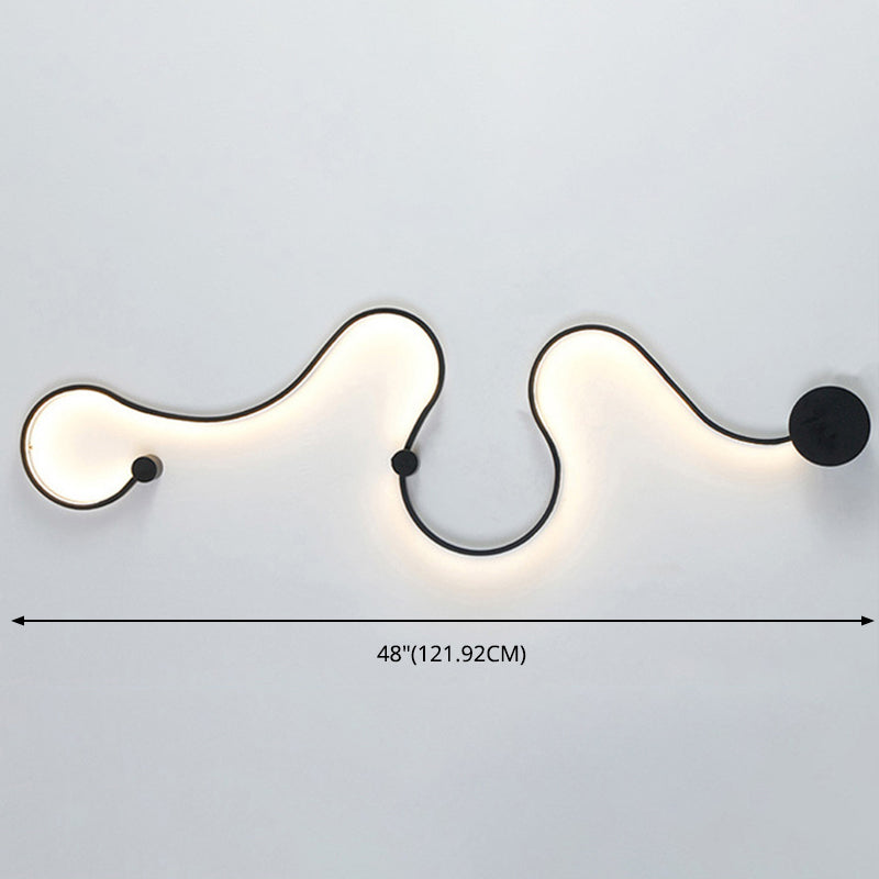 Modern Creative Simple Curved Aluminum LED Black Wall Lights