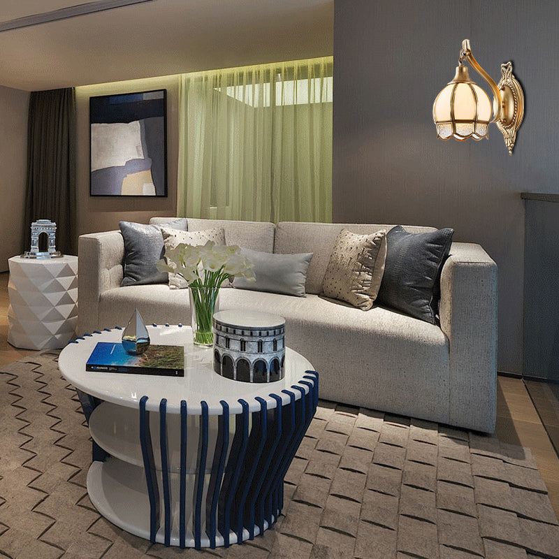 Metal Floral Sconce Light Traditionalism 1/2 Heads Dining Room Wall Lighting Fixture in Brass