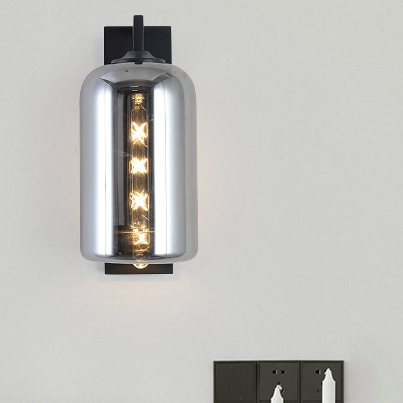 Mason Jar -vormige wand SCONCE Retro -stijl gesloten glas 1 lamp wandlamp met arm met arm in zwart