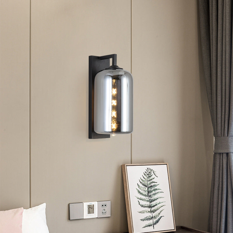 Mason Jar -vormige wand SCONCE Retro -stijl gesloten glas 1 lamp wandlamp met arm met arm in zwart