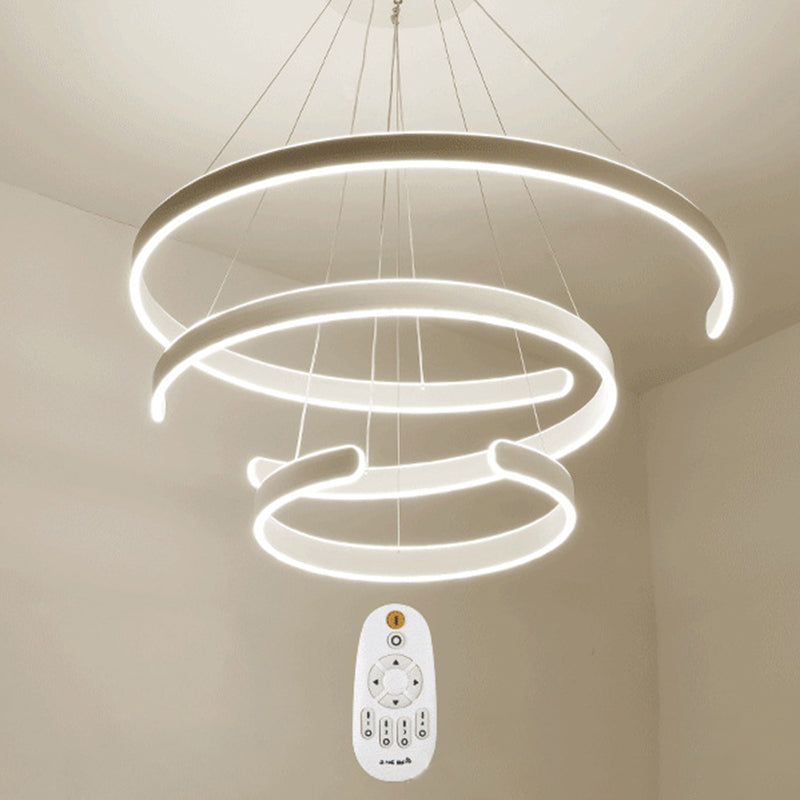 Luz de colgante de colgante de metal LED de estilo moderno de lámpara en forma de C en forma de C