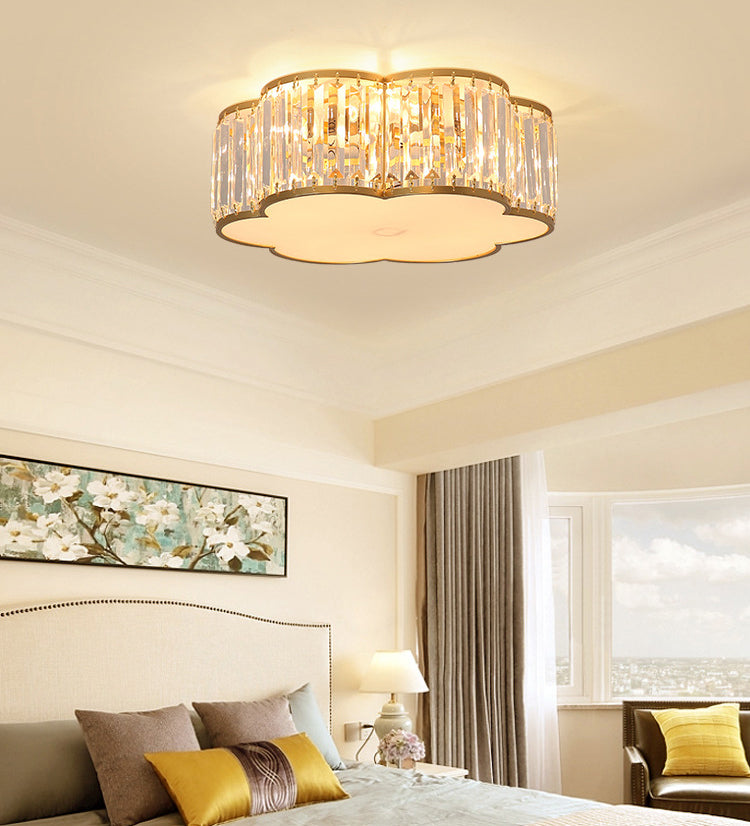 Crystal Flower Flush Mount Lighting Simplistic Bedroom Flush Ceiling Light Fixture in Gold