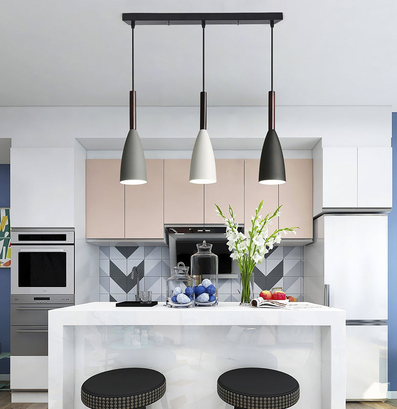 Ultra-moderne sich verjüngte Anhänger-Beleuchtungskörper metallische Hanglampe mit Hangschnur für das Restaurant