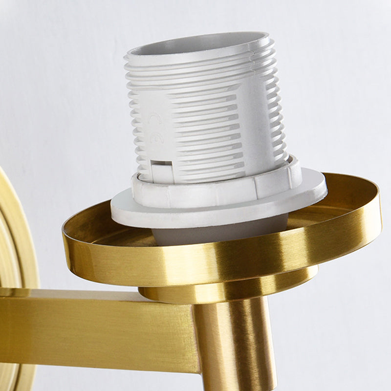 Lampe à paroi simple modernisme, conception de torche avec finition en laiton pour le couloir