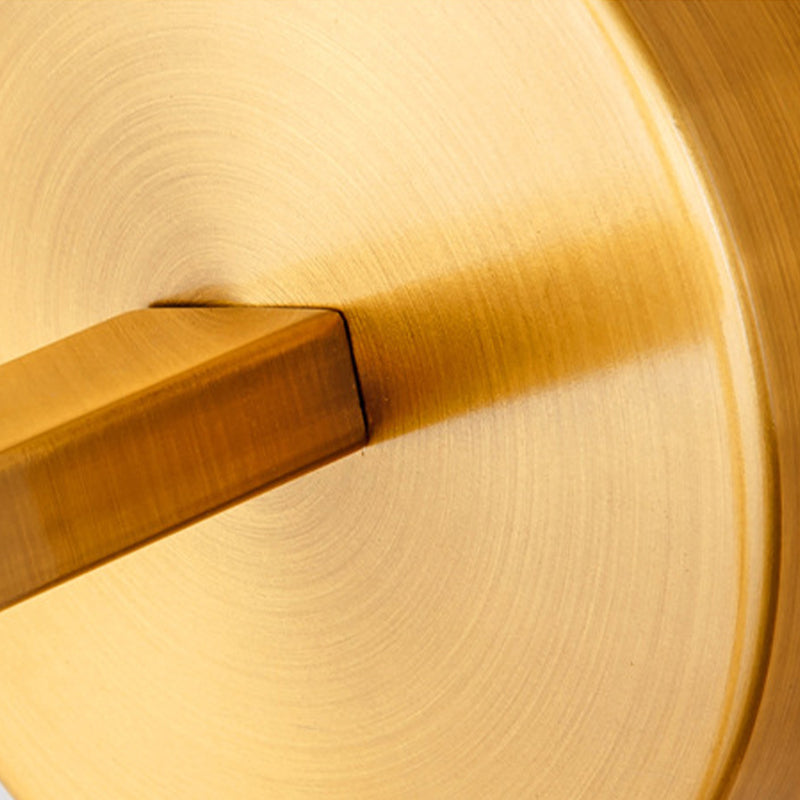 Luce murale di design a 1 leggera Torcia, finitura in ottone con tela di vetro a forma di cilindro