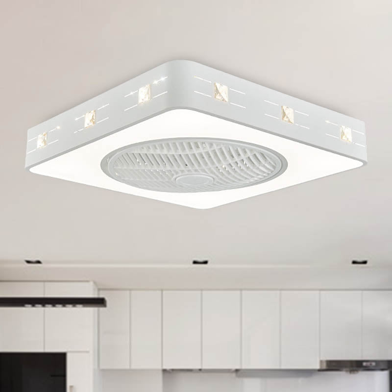 LED -Trommel/Box -Lüfter leichte minimalistische geschnitzte Kristall unsichtbare Klingen Deckenlampe in Weiß