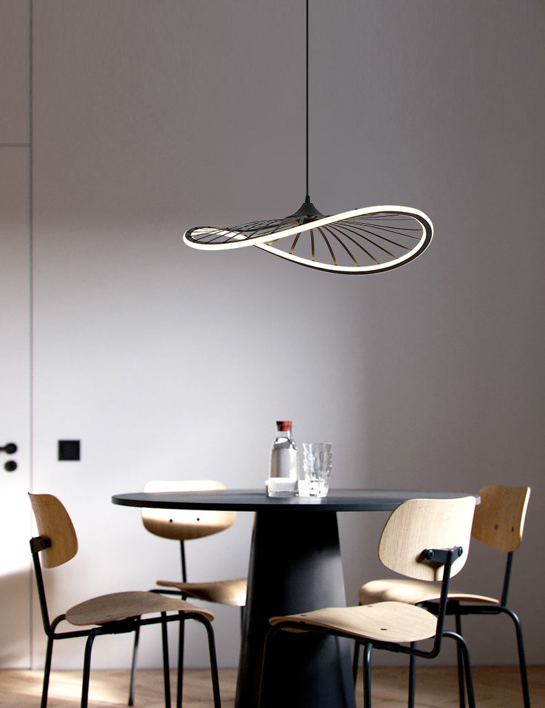 Luz colgante de negro de colgante en forma de alambre de alambre de hierro para el comedor para comedor