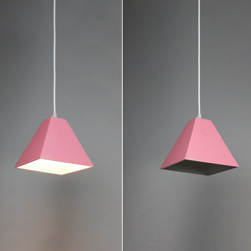 Trapezoide de metal Luz colgante Nordic Macaron Style 1 Lámpara de techo de mesa de comedor ligero