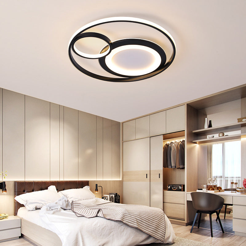 Minimalist LED Flush Mount Ceiling Fixture Black Circle Flush Mount Lighting with Metal Shade