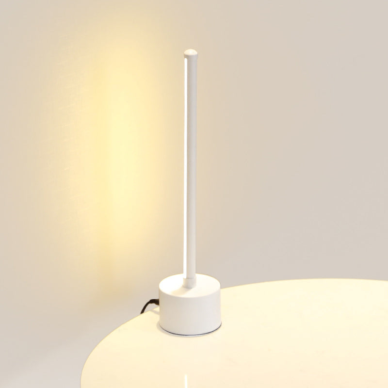 Semplice lampada da comodino a LED tubolare a LED lampada da comodino acrilico con interruttore on-off