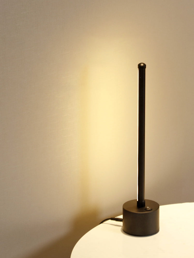 Semplice lampada da comodino a LED tubolare a LED lampada da comodino acrilico con interruttore on-off